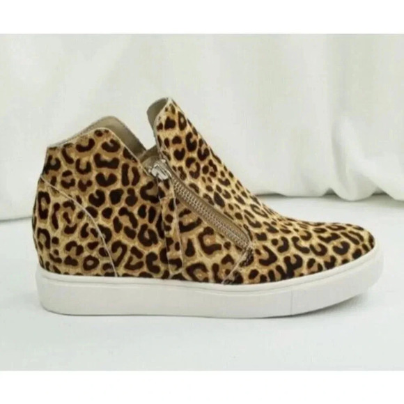 Steve Madden 7.5M Women's Animal Cheetah Print Side Zip Ankle Fashion Sneakers - Picture 2 of 12